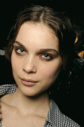 27c46837405987.gif