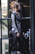 b208bb57617713.gif