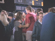 fbd12761938199.gif
