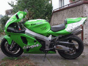 Kawasaki ZX-7R